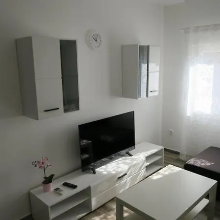 Familienwohnung 1 Lägenhet