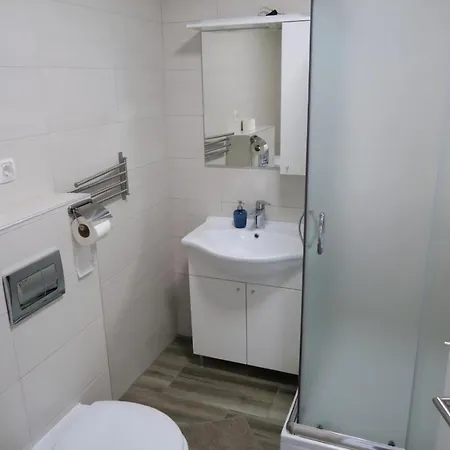 Familienwohnung 1 Lägenhet Baška