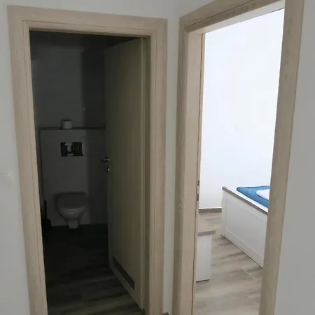 Familienwohnung 1 Apartment